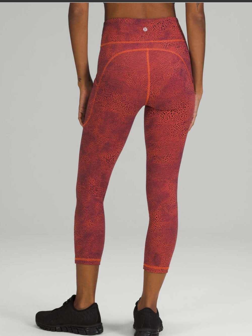 Lululemon❣️Invigorate High-Rise Crop 23”